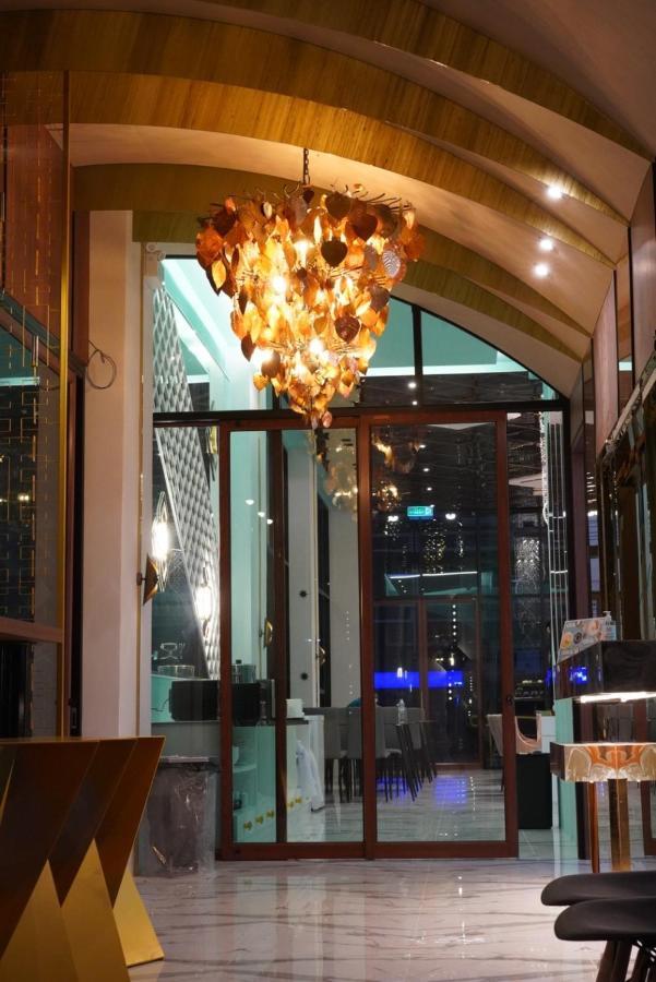 S3 Huahin Hotel Exterior photo